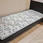 سرير خشب عدد 2