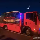 سطحة لسحب ونقل السيارات