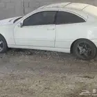 للبيع قطع غيار مرسيدس 200