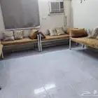 كراسي مع الفراش للبيع ب1200 شبه جديده سبب البيع التغير