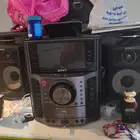 مسجل سوني معاها شاشة و 4 سماعات ب 700 SR
