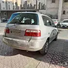 كيا كارينز 2005