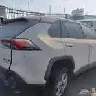 تشليح تويوتا راف فور 2021لبيع قطع الغيار فقط