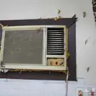 ثلاث مكيفات مستعمله أحدها من ثلاث سنوات