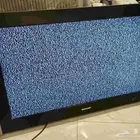 شاشه تلغزيون عدل وشغال وسليم وتشتغل ماتشكي من ايحاجه