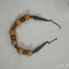 قلاده قديمه مصنوعه من الفظه الخالص والحجر الكريم