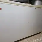 ثلاجة كبير للحم والثلج والخضروات