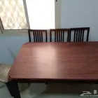 طاولة طعام و 4 كراسي ب 250