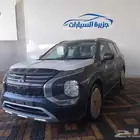 ميتسوبيشي اوتلاندر نص فل بانورما 7راكب موديل 2025