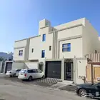 للبيع شقه تمليك الدور الاول حي احد 71جديده بالدمام 650 الف