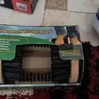 منظف أحذية يثبت في الارض