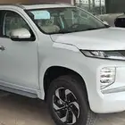 متسوبيشي مونتيرو بنزين دبل 4x4 م 2025