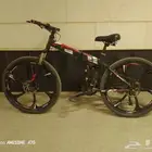 دراجه رياضيه شبه جديده للبيع سبب البيع ما استعمله