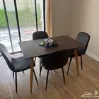 Modern Minimalist 4 Seater Dining Table   Gently Used for 3