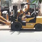 رافعه شوكية سكين فوركليفت للايجار في جده