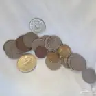 عملات مختلفه للبيع