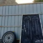 باب حديد وهنجر ثلاثه في اثنين