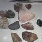 مجموعه من الاحجار الكريمه و وشبه الكريمه