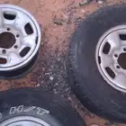 اربع جنوط 6مسمير مقاس 16للبيع