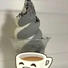مكينة آيسكريم بالوضع الليلي نظيفة جدا