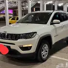 السلام عليكم ورحمة الله أعرض سياره جيب مديل 2019كماس
