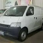 يوجد لدي 2باصات وراس مال 50 الف عندك مشروع تفضل