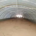 مزرعه فيها عنابر ادوجن للاجار