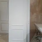 دهانات غرف نوم وكراسي خشبيه