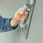 تنفيذ أعمال اللياسة