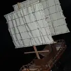 سفينة خشبية صناعة يدوية