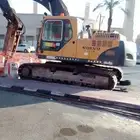 يوجد لدينا بوكلينات للإيجار شهريا أو أسبوعيا