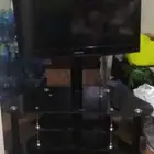 شاشة سامسونج مع طاولة تلفزيون ستاند جديد samsung tv screen