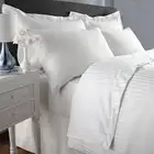 لحافات و شراشف للفنادق