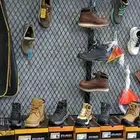 أمان (Safety Equipment)   خوذ (Helmets)   أحذية أمان (Safety