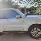 للبيع ميتسوبيشي باجيرو 2015