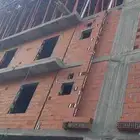 معلم بناء جده