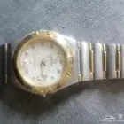 ساعة ؤميقا مطلية بالذهب