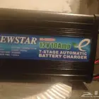 شاحن بطارية سيارات او اين نوع