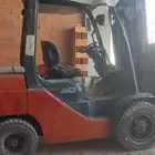 رافعة شوكيه ثلاثه طن للايجار الشهري بدون سواق ومعا السواق