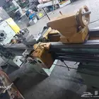 مخرطة معدنية مستعملة   طول 2.5 متر