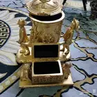 تحف وحجار منحوته