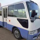 باص كوستر موديل 2009 ديزل نظيف