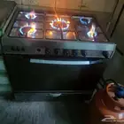 فرن شغال ما في اي عيوب 350 ريال وانبوبة مع منظم فيها غاز 200