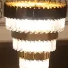 ثريات شبه جديده