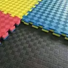 أرضية نادي - فرشات أندية - فرش تمارين