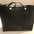 شنطة ماركة فورلا furla