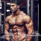 مدرب لياقة بدنية