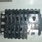 طبلون كهرباء 12 خط نوعية قديمه نظيف شغال على الشرط