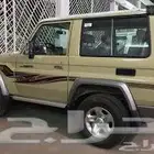مطلوب جيب ربع رفرف بيج