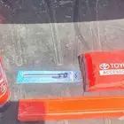 اغراض بنشر ومفاتيح جنوط وأدوات سلامة